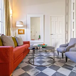 genteel-home-san-laureano.es-andalucia.com/